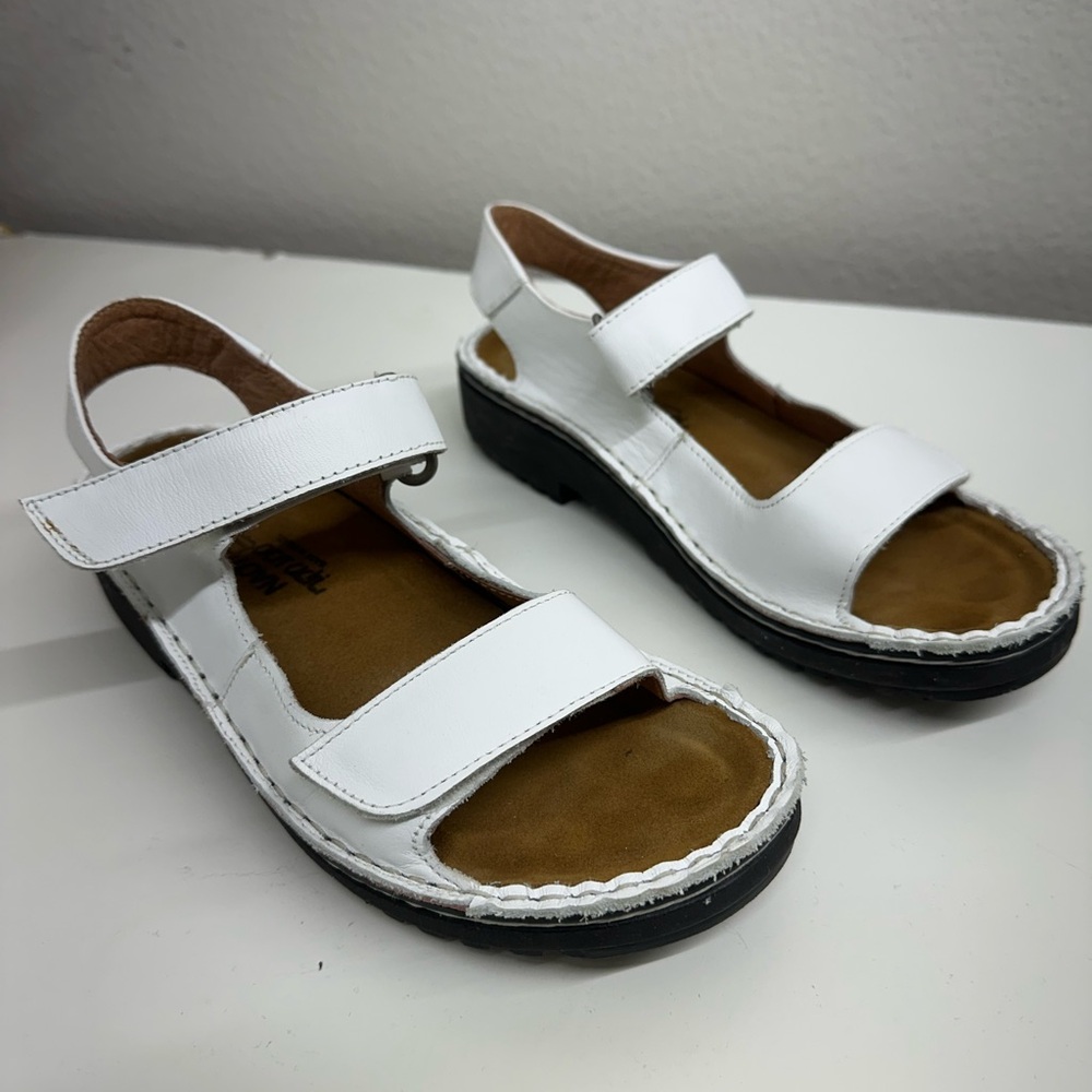 Naot Karenna Women's White Leather Strap Sandals Comfort Hook And Loop Sz 36